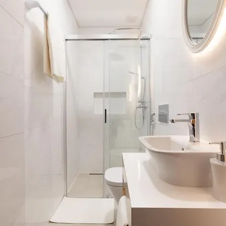 Correeira Luxury Residence T2 L - Albufeira, Pools, Wifi, Bbq, Beach Albufeira